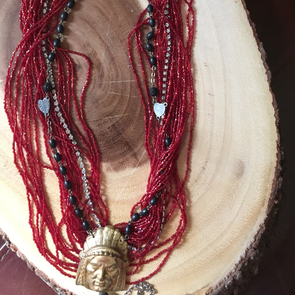 Backwuds Barbee vintage necklace